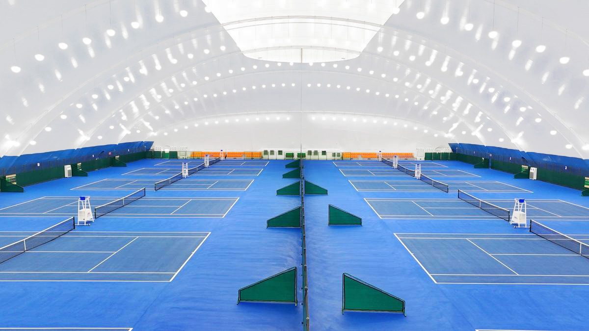 Tennis